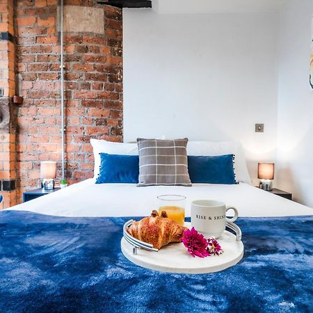 Cavern Quarters, Beautiful Two Bedroom City Centre Apartment By Garudy Serviced Apartments And Short Lets - Perfect For Longer Stays ليفربول المظهر الخارجي الصورة