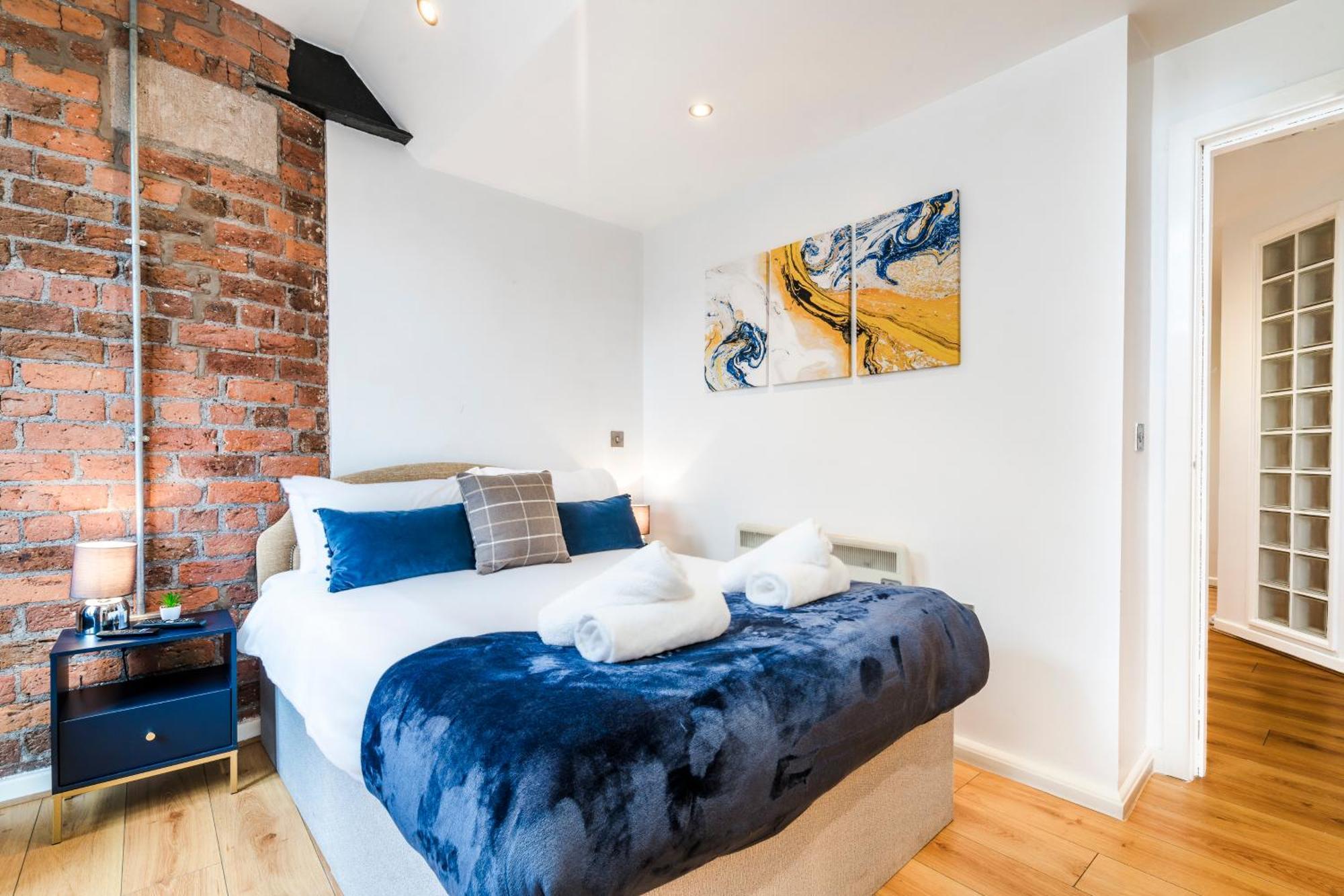 Cavern Quarters, Beautiful Two Bedroom City Centre Apartment By Garudy Serviced Apartments And Short Lets - Perfect For Longer Stays ليفربول المظهر الخارجي الصورة