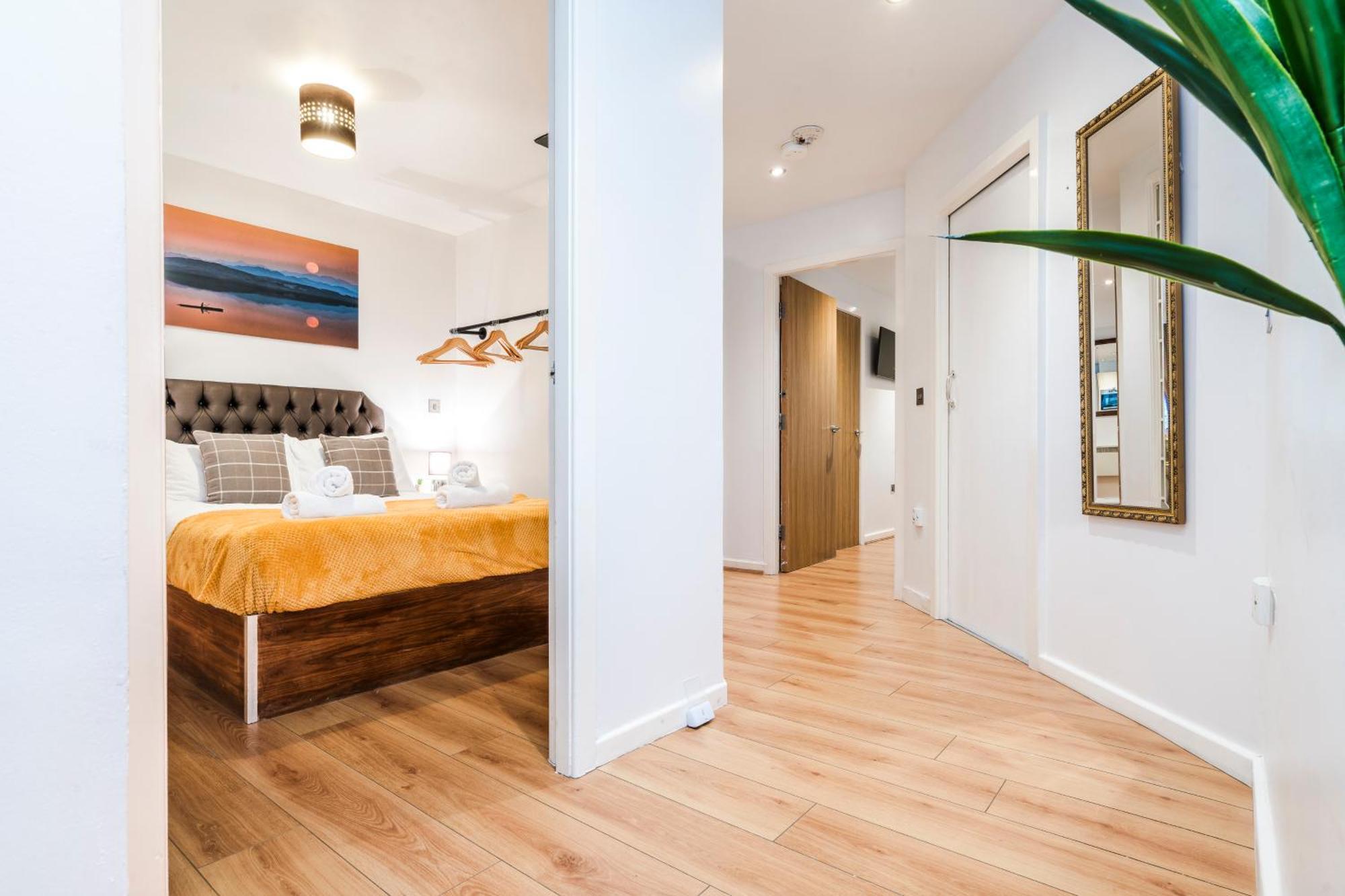Cavern Quarters, Beautiful Two Bedroom City Centre Apartment By Garudy Serviced Apartments And Short Lets - Perfect For Longer Stays ليفربول المظهر الخارجي الصورة